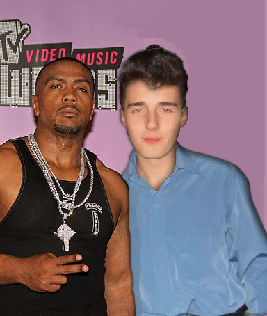 Medvichi_Stefan.jpg - Rapper and Producer Timbaland (L) and singer Justin Timberlake pose at the 2007 MTV Video Music Awards at the Palms Casino, 09 September 2007 in Las Vegas, Nevada.   AFP PHOTO / ROBYN BECK (Photo credit should read ROBYN BECK/AFP/Getty Images)